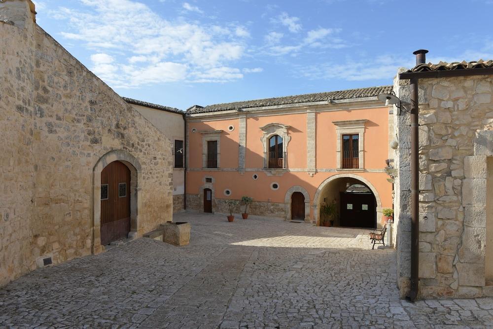 Relais Cimilla B&B Ragusa Eksteriør billede