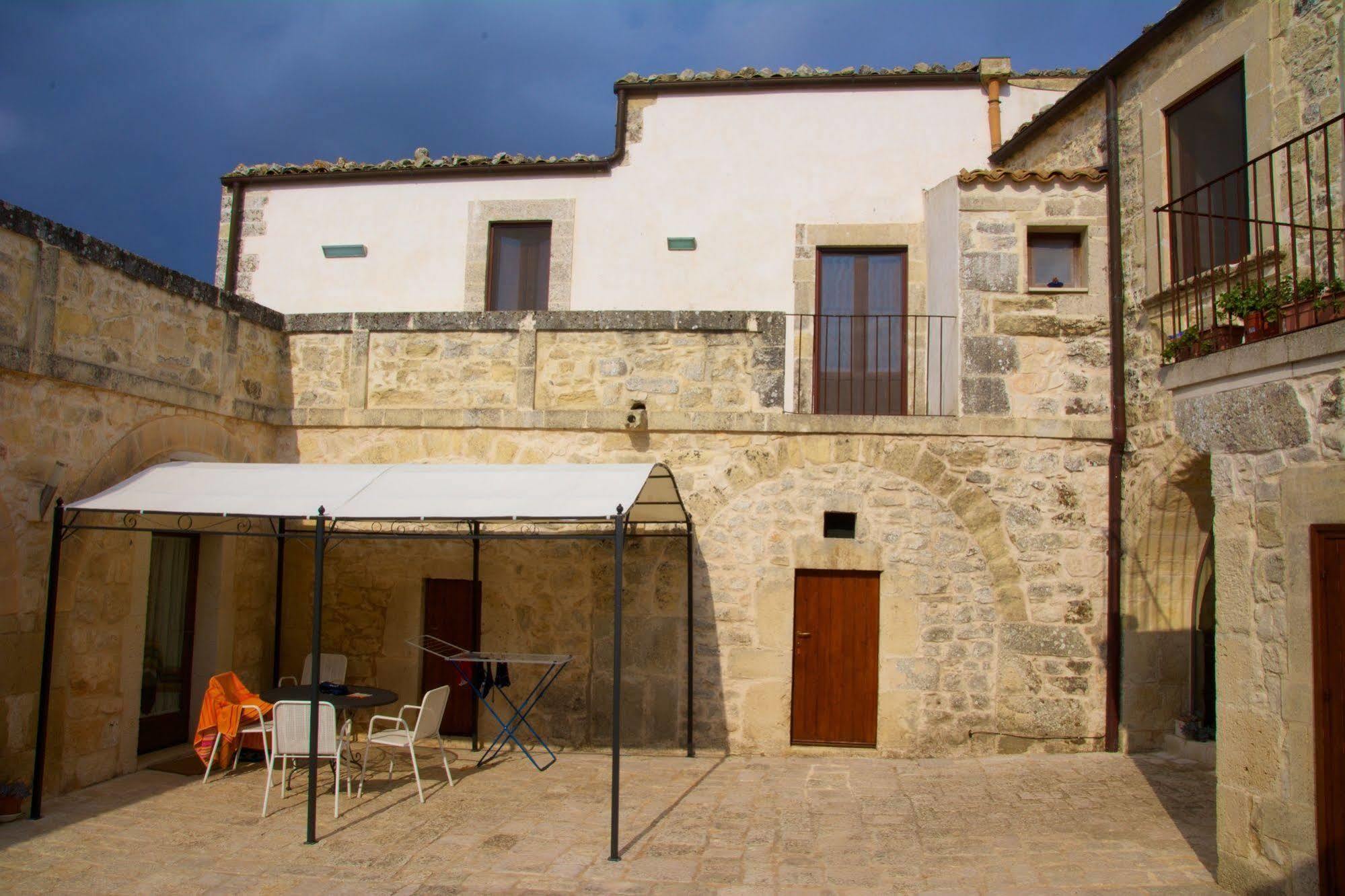 Relais Cimilla B&B Ragusa Eksteriør billede