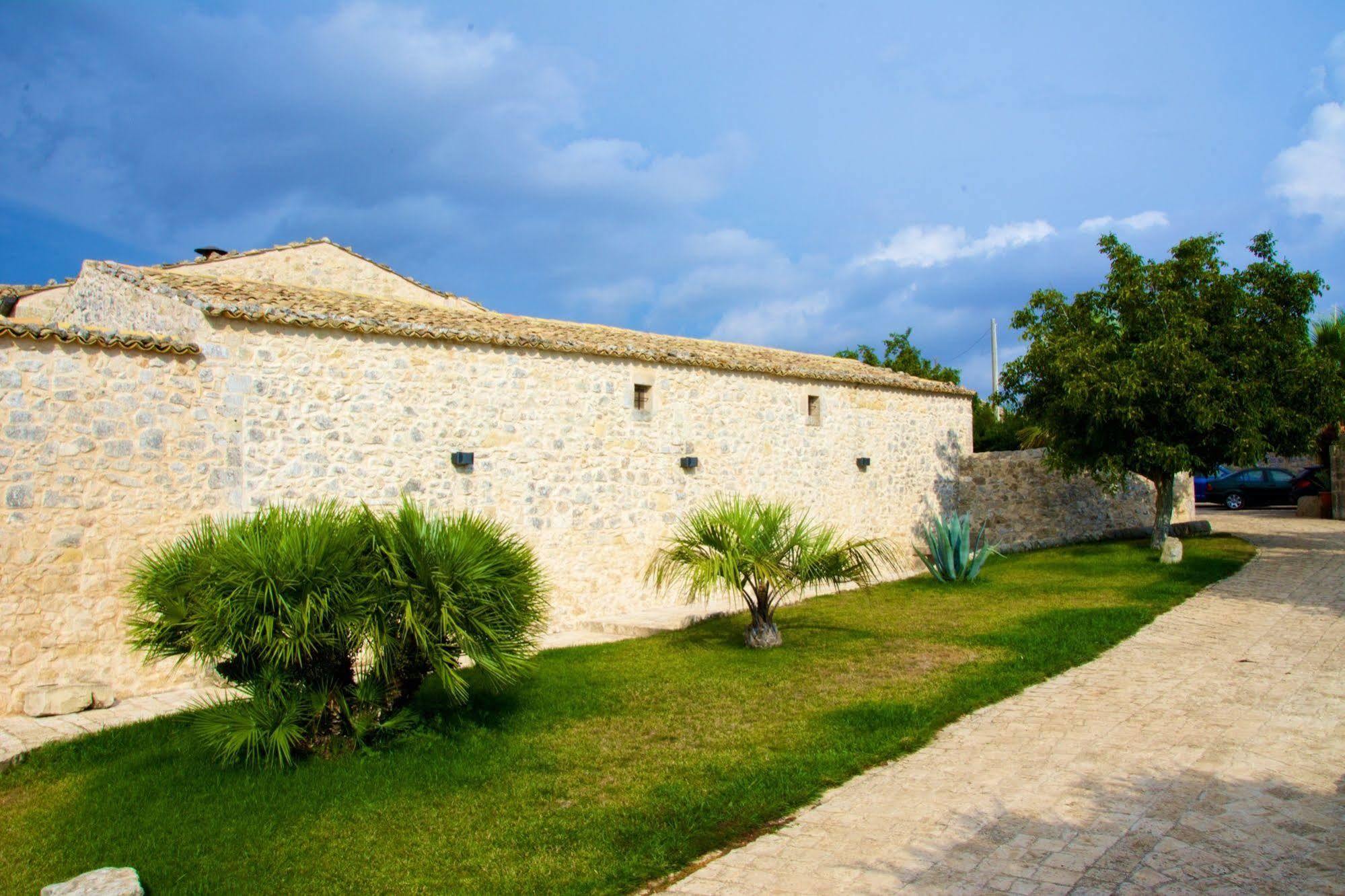 Relais Cimilla B&B Ragusa Eksteriør billede